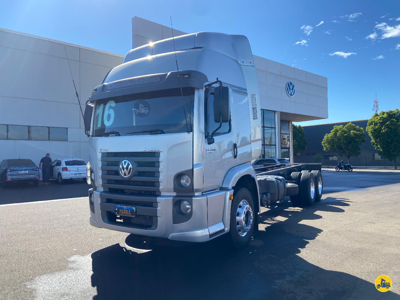 CAMINHAO VOLKSWAGEN VW 24280 Chassis Truck 6x2 Marka Veículos - VW JAU SÃO PAULO SP